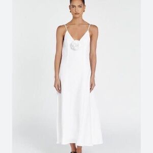 Dissh Rosette Linen Dress in White Size 6